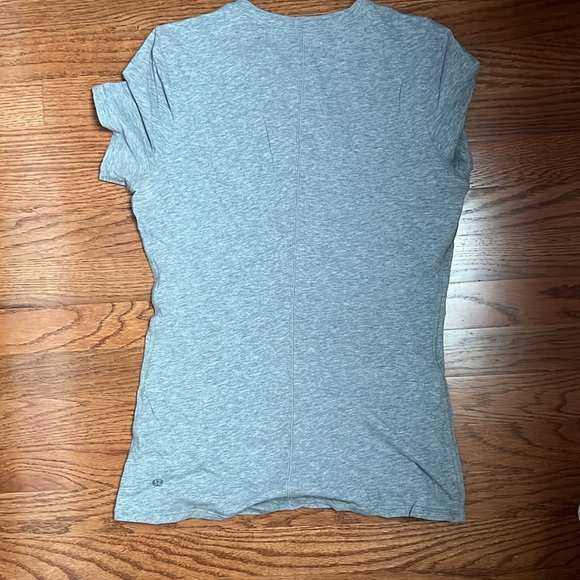 Heather gray T-shirt - Picture 2 of 3